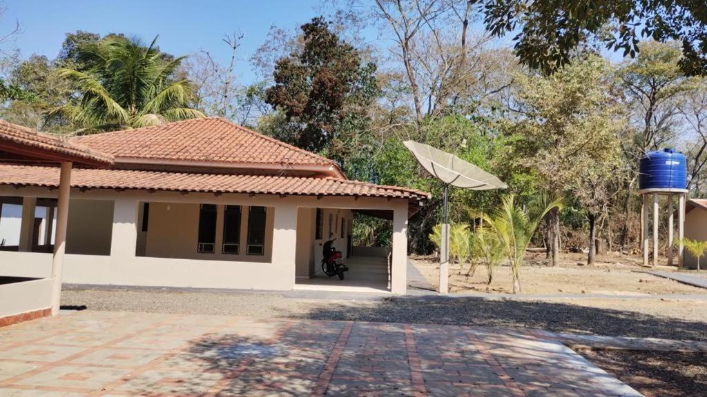 Hotel E Pousada 3 Irmaos Coxim Esterno foto